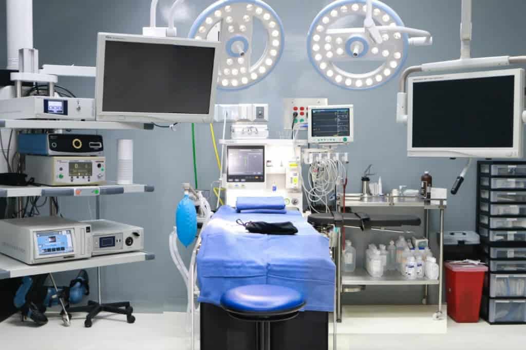 Necessary Operating Room Equipment List And Must-Haves